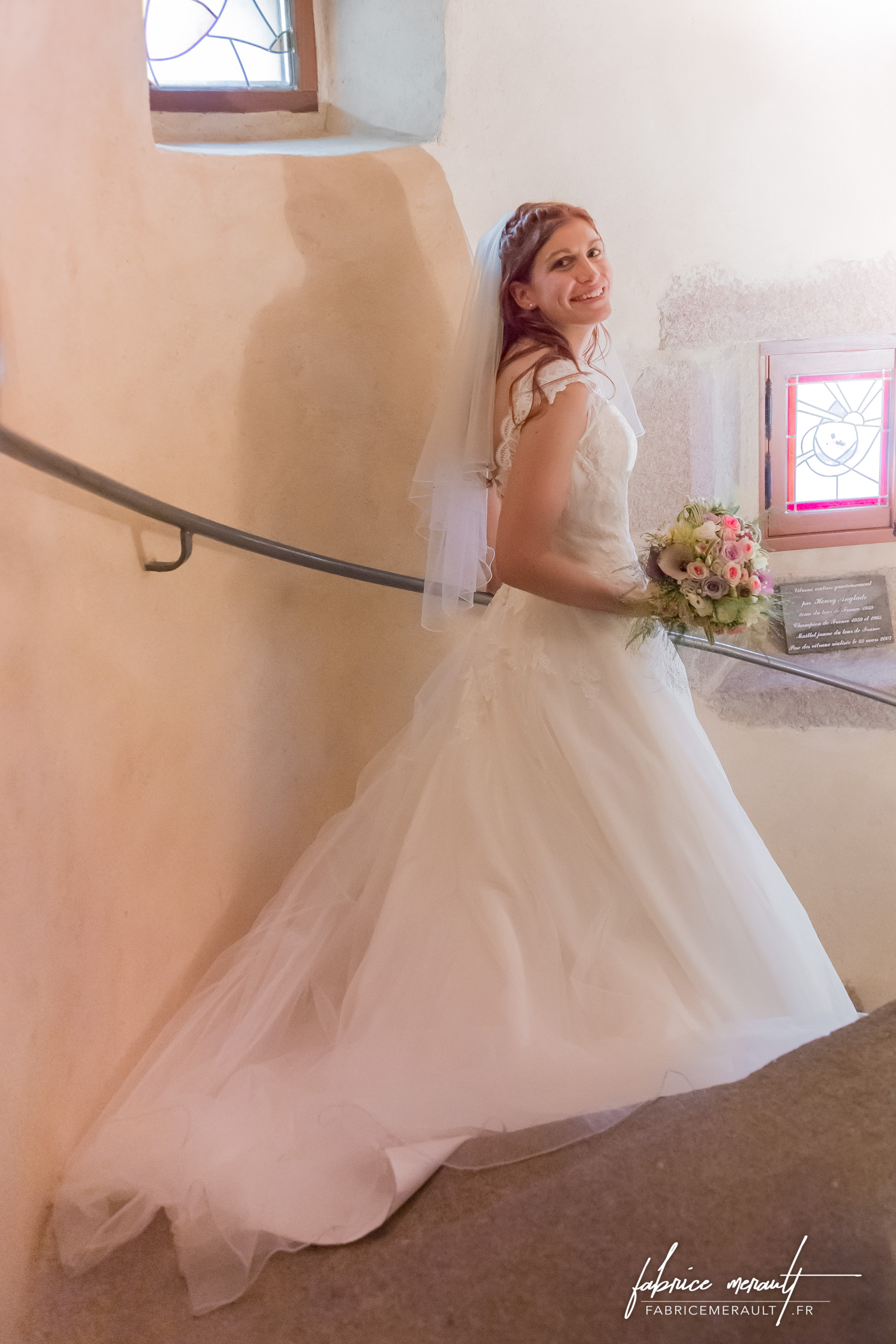 Fin de la cérémonie de mariage civile dans la Mairie de Saint-Martin-de-Landelles (Normandie, Manche)