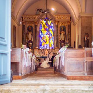 Photographie de la cérémonie de mariage à l’église