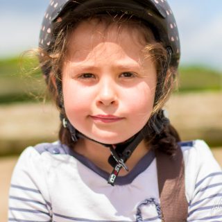 Portrait d’enfant, en famille, …