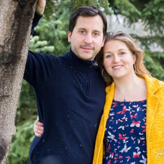 Delphine et Anthony sous un sapin (St-Léger-en-Yvelines, 78)